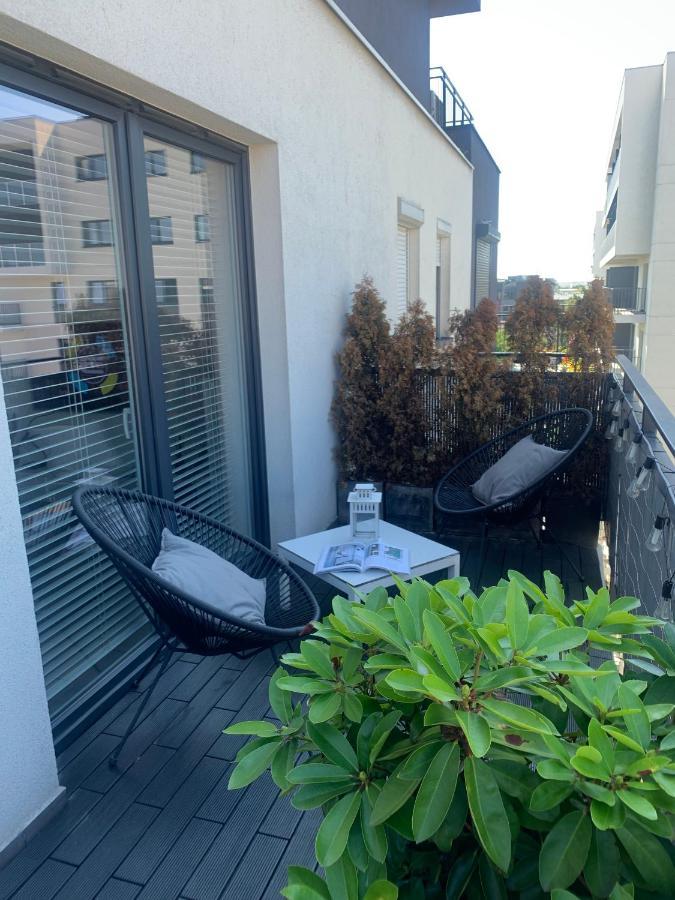 Ekskluzywny Penthouse Z Ogrodem W Centrum Lodzi Exterior photo