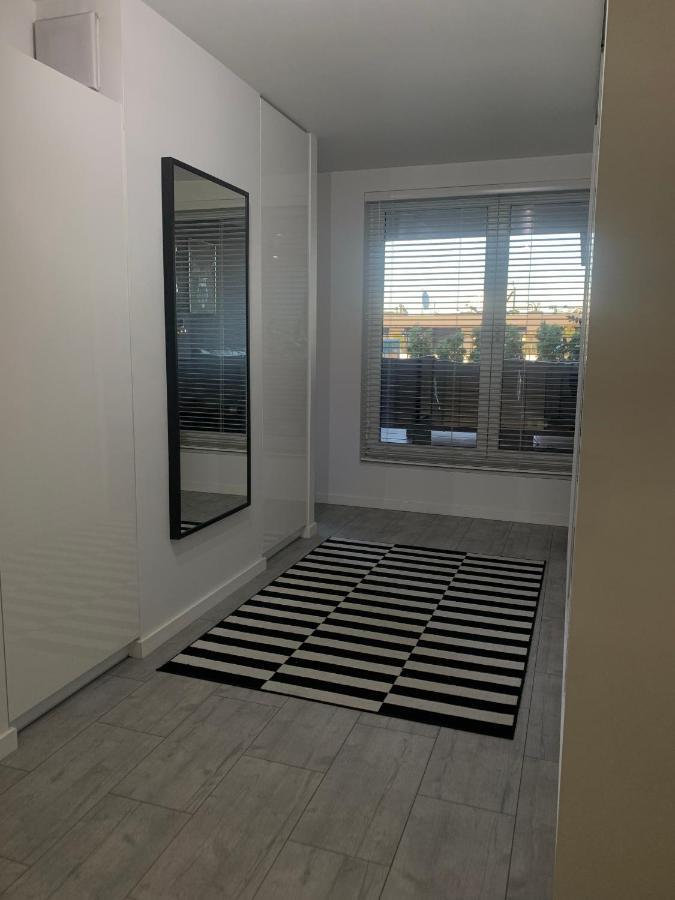 Ekskluzywny Penthouse Z Ogrodem W Centrum Lodzi Exterior photo